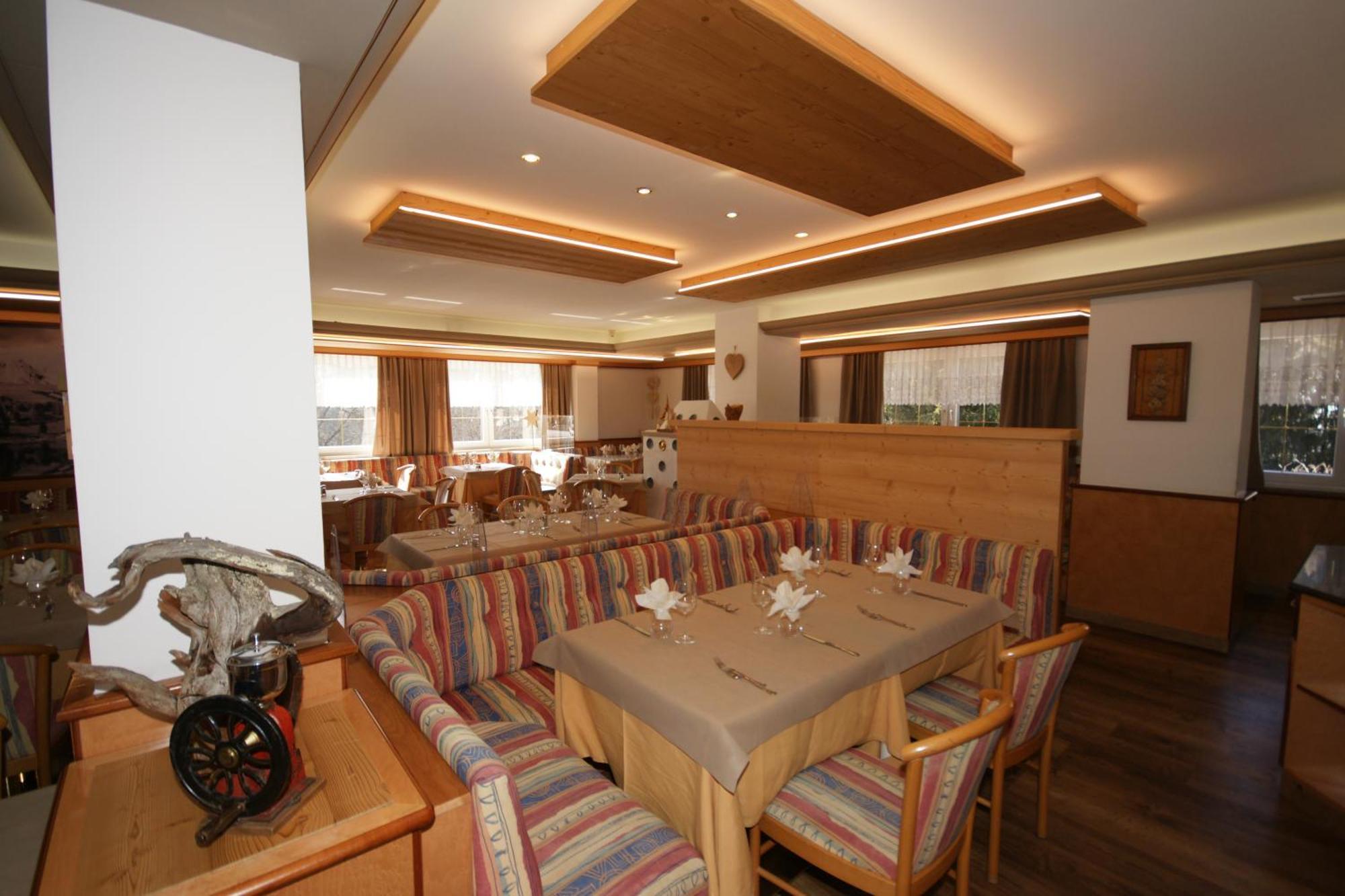 Hotel Vallechiara 모에나 외부 사진