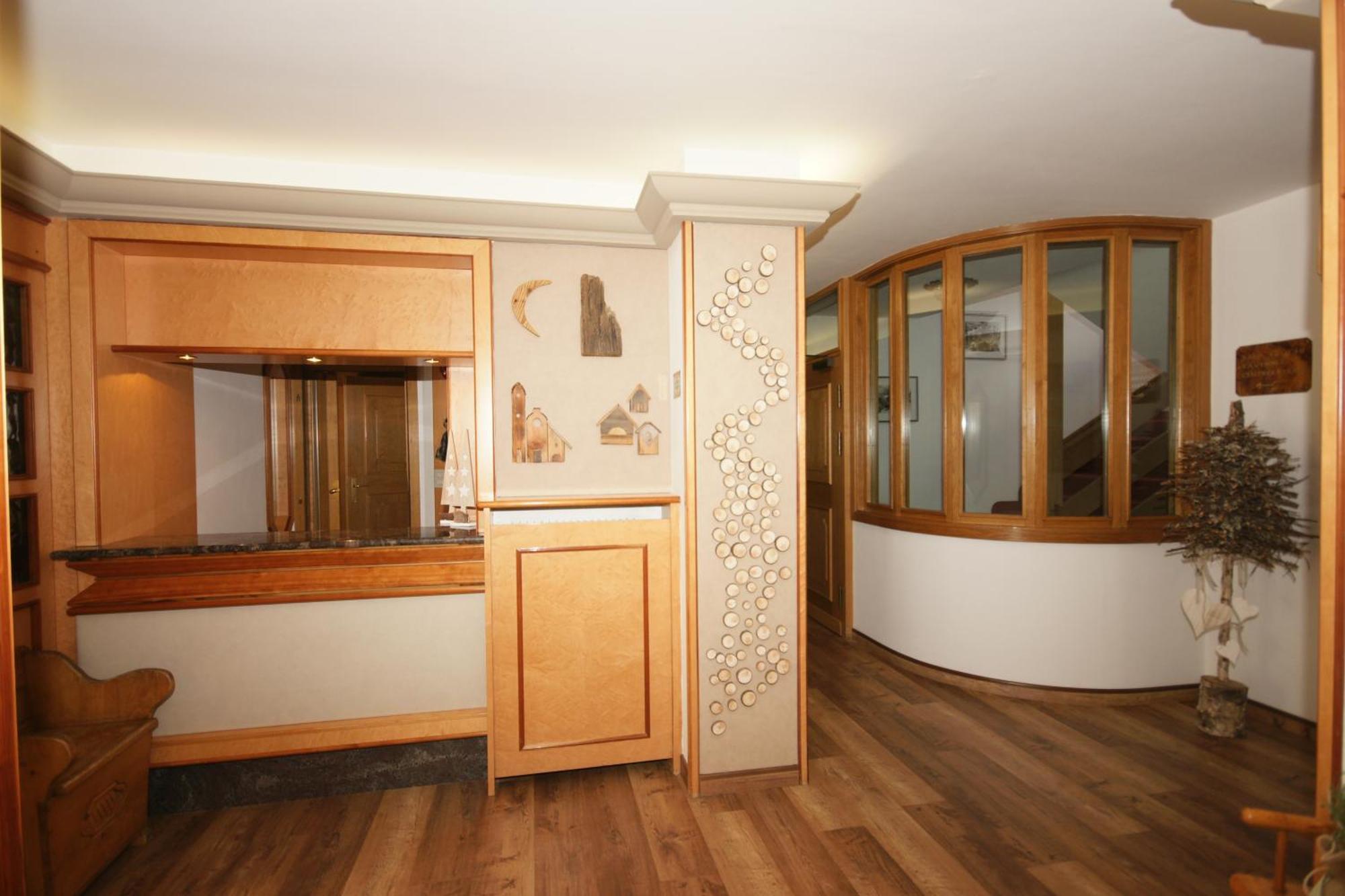 Hotel Vallechiara 모에나 외부 사진